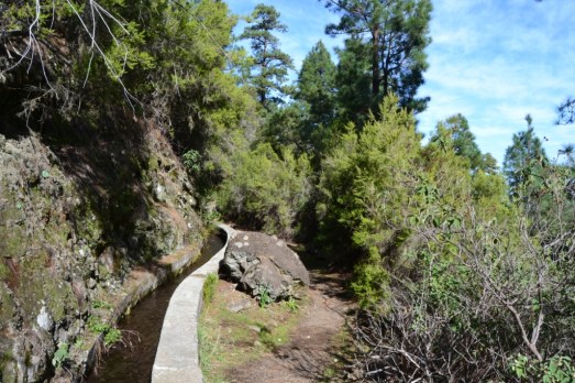 2017-01-la-palma-marcos-y-cordero-canal-de-agua-3.JPG