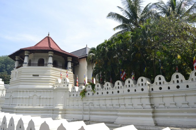 2017-02-Sri-Lanka-Kandy-templo-sagrado-del-diente-1.JPG