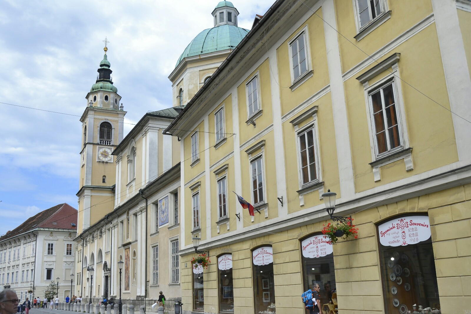 2018-07-eslovenia-ljubljana-stolnica-sv-nikolaja-3