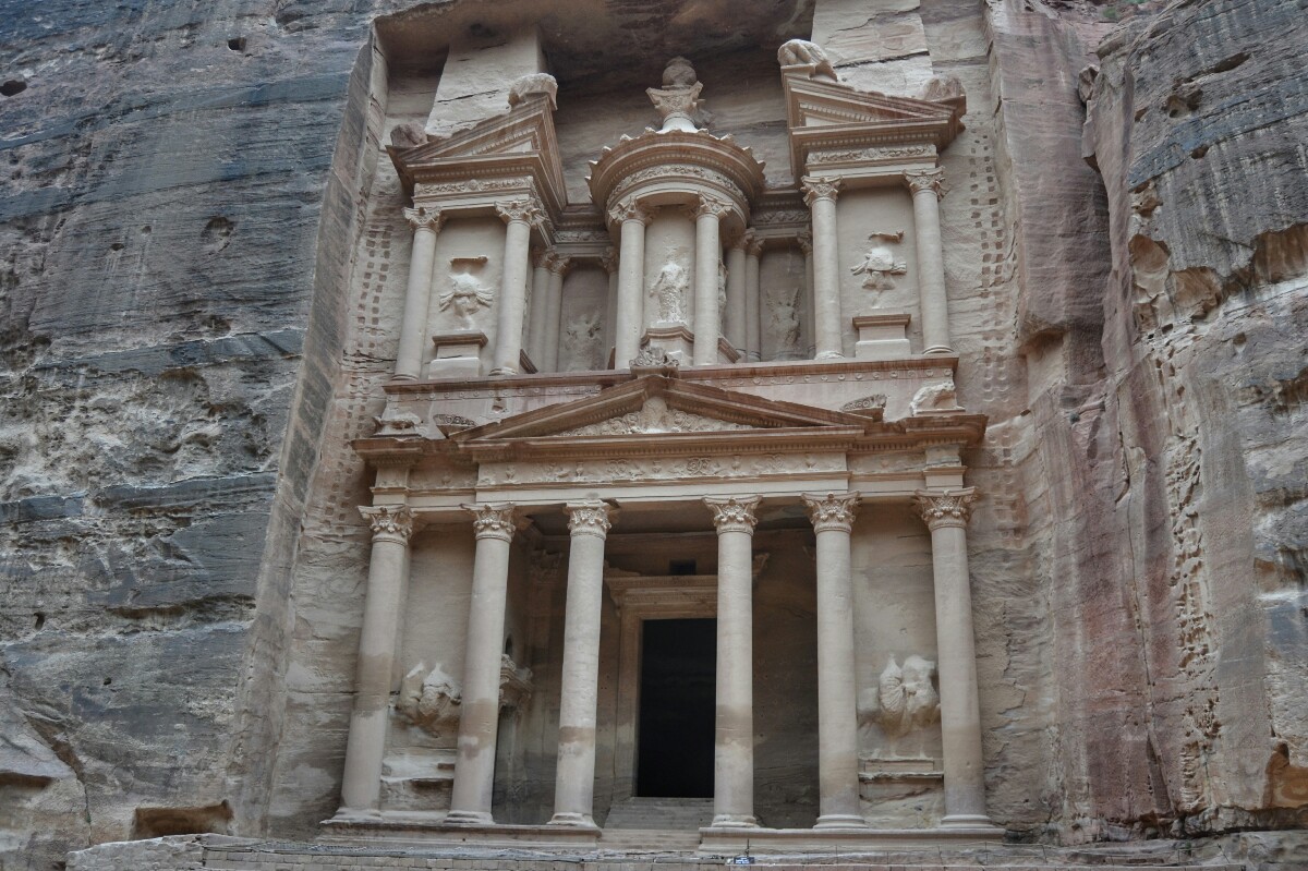 2018-12-jordania-petra-tesoro-02.jpeg