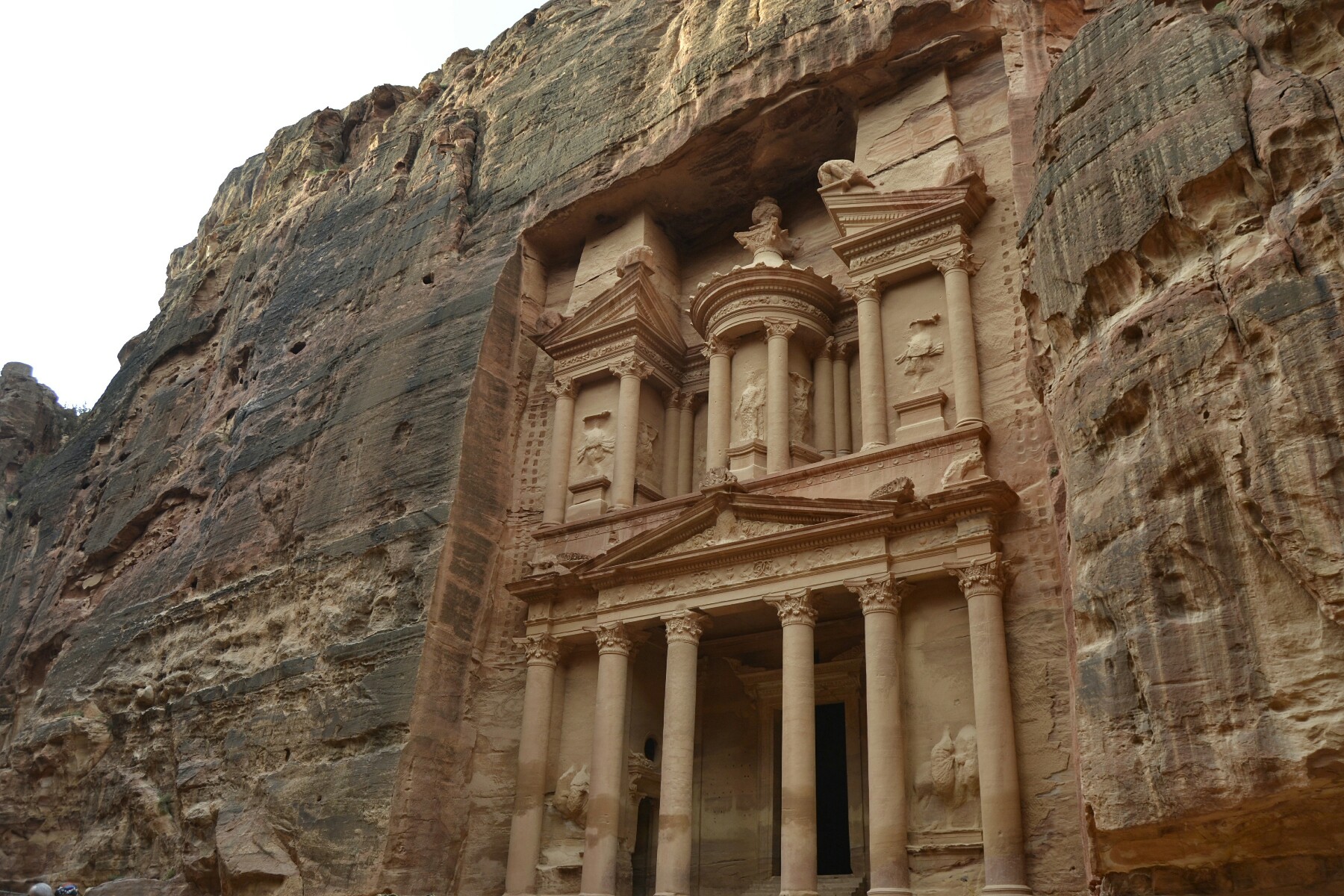 2018-12-jordania-petra-tesoro-04.jpeg