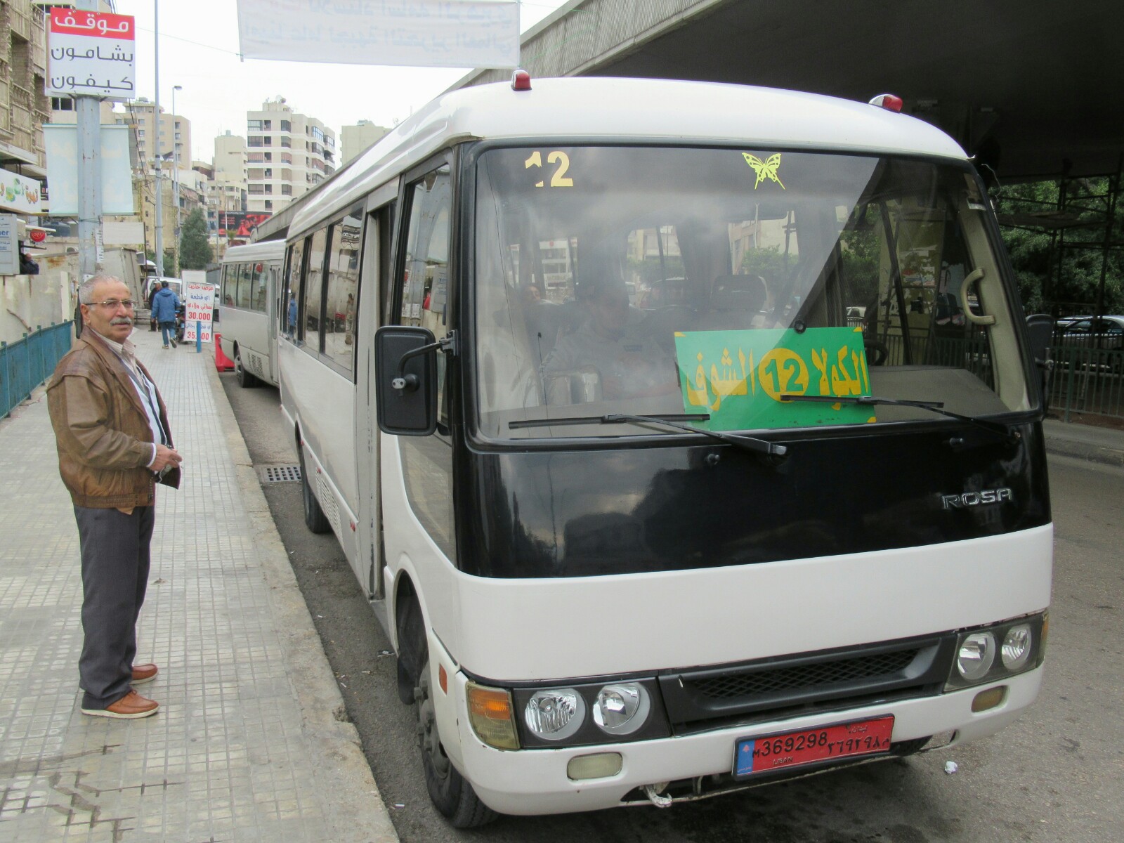 2018-12-libano-beirut-cola-bus-station-4