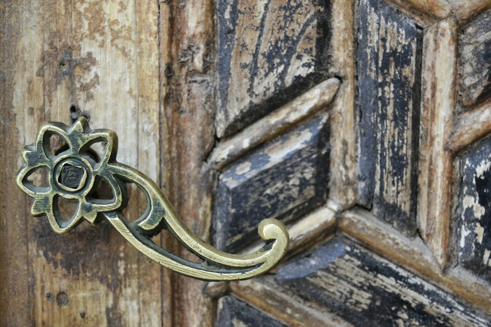 2018-12-libano-beiteddine-dar-al-wousta-exterior-22