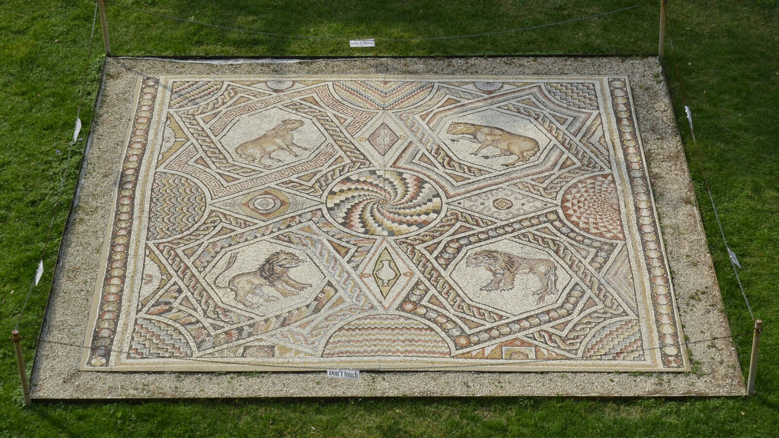 2018-12-libano-beiteddine-establos-mosaicos-3