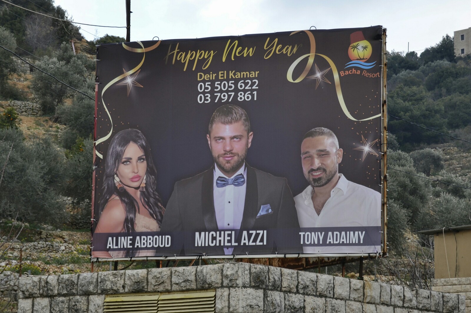 2018-12-libano-deir-al-qamar-carteles-1
