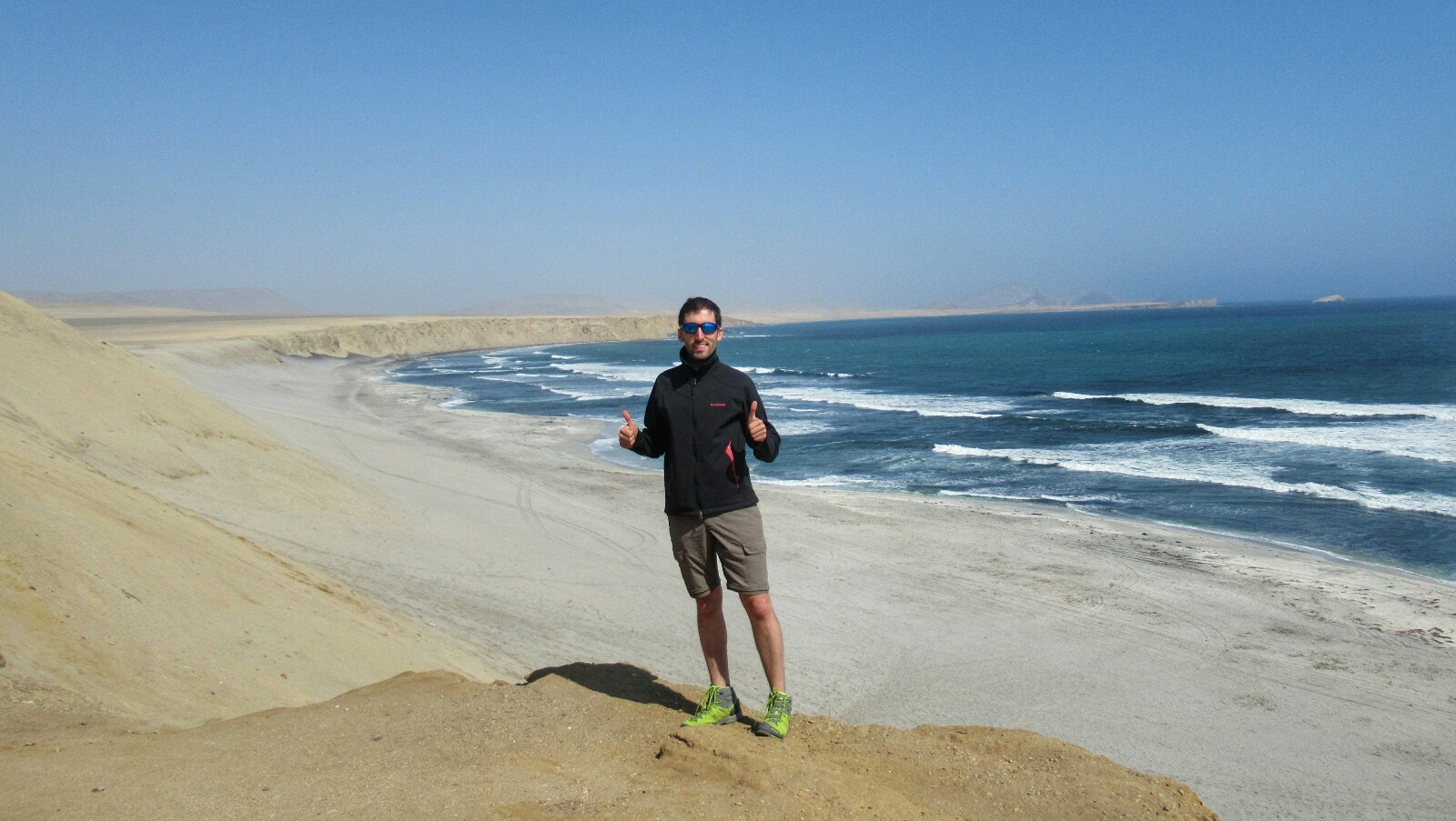 2019-08-peru-paracas-playa-supay-2.jpeg