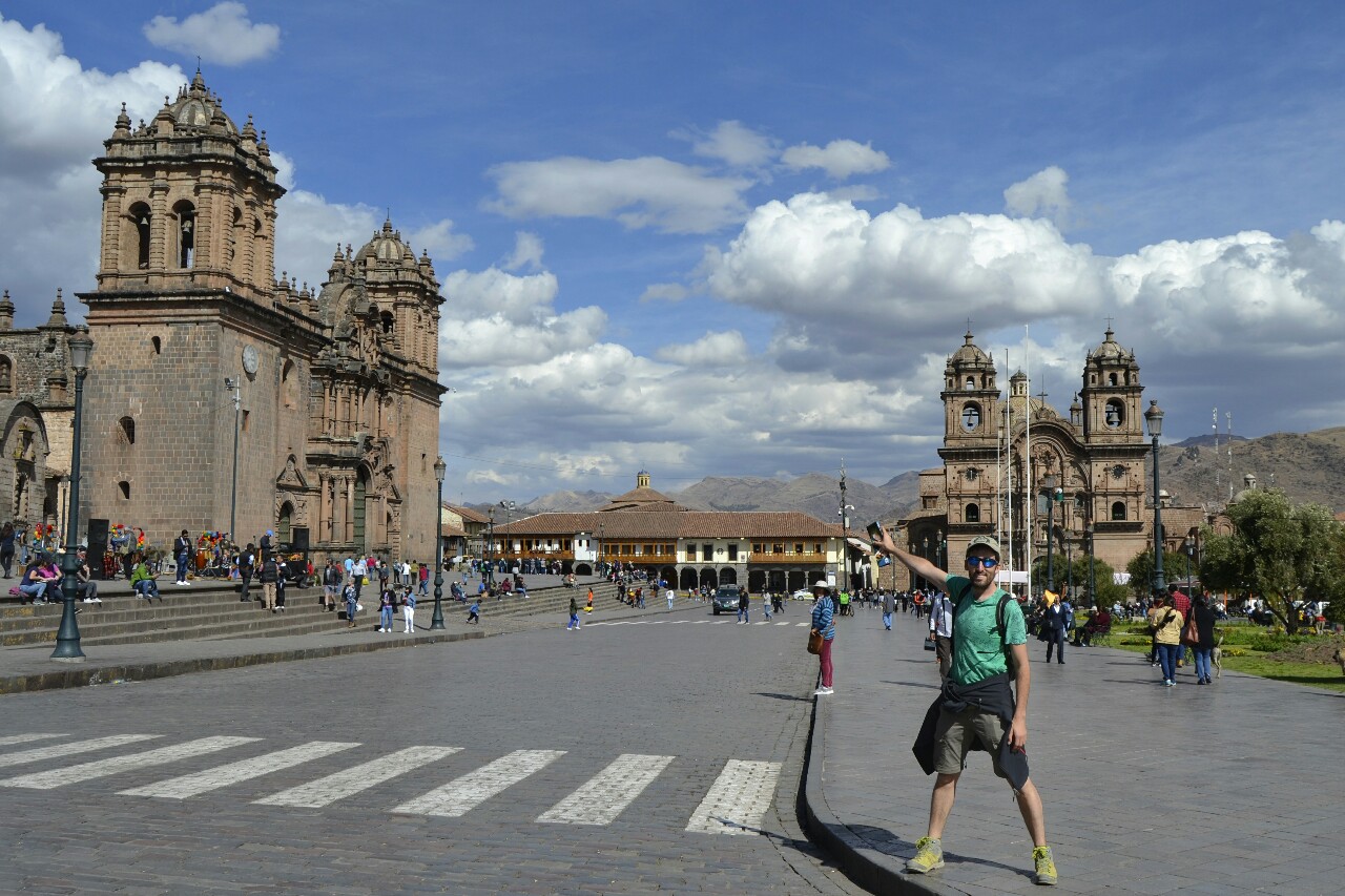2019-09-peru-cusco-02-plaza-de-armas.jpeg