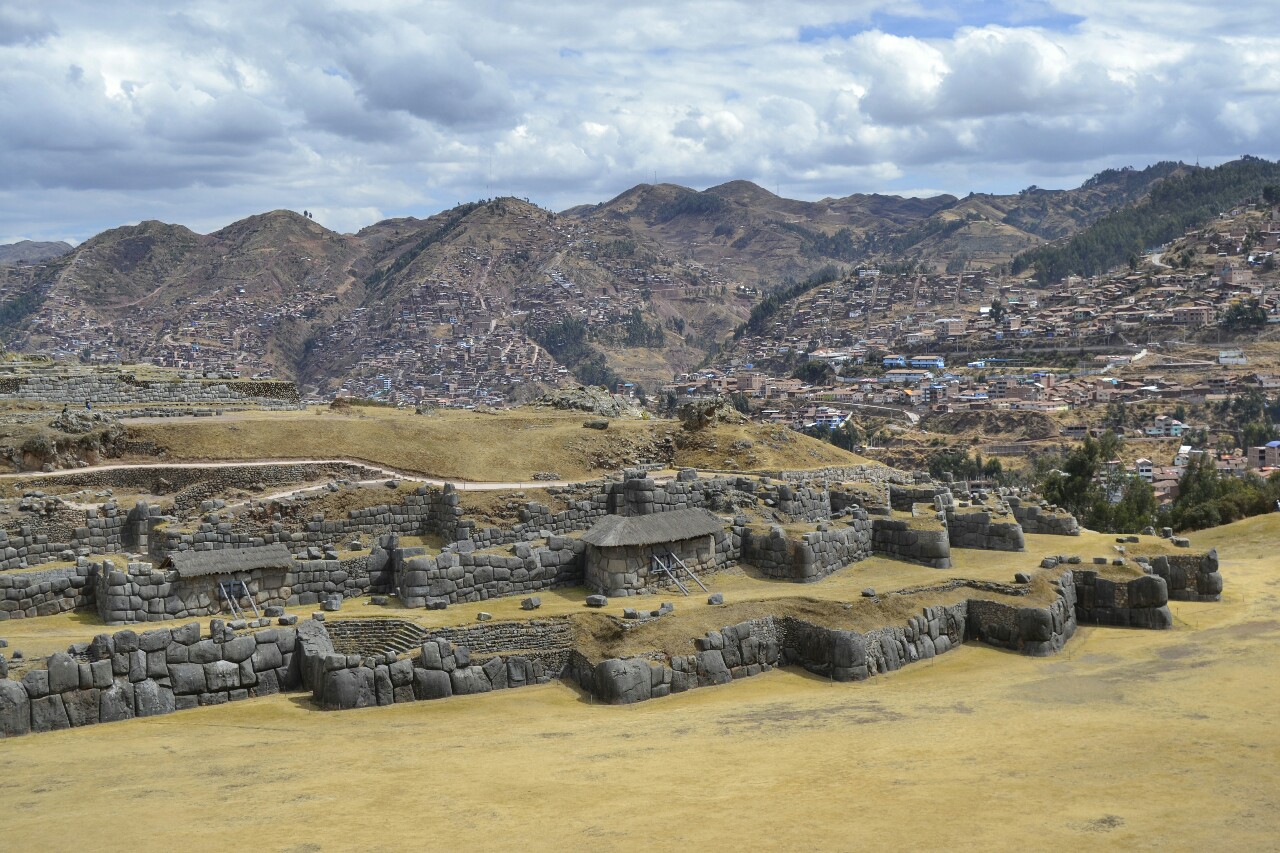 2019-09-peru-cusco-ruinas-saqsaywaman-15-trono-del-inka-vistas