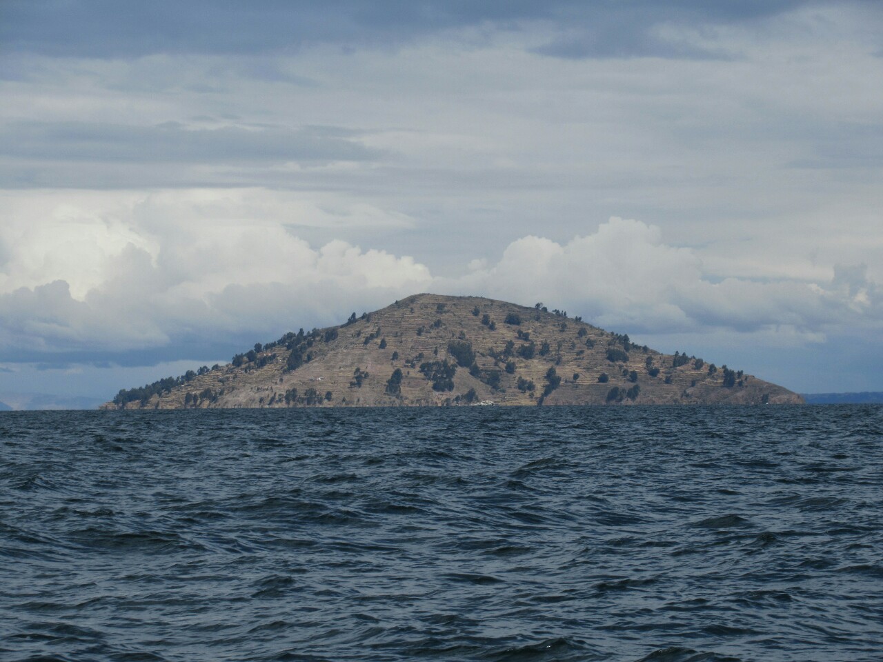 2019-09-peru-titicaca-isla-amantani-01-viaje-vistas-taquile