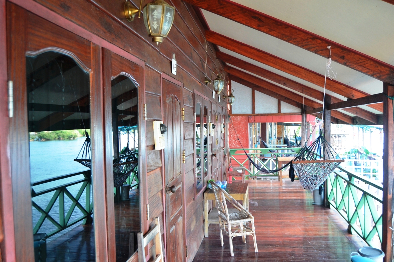 2019-12-laos-si-phan-don-Khone-27-somphamit-guesthouse