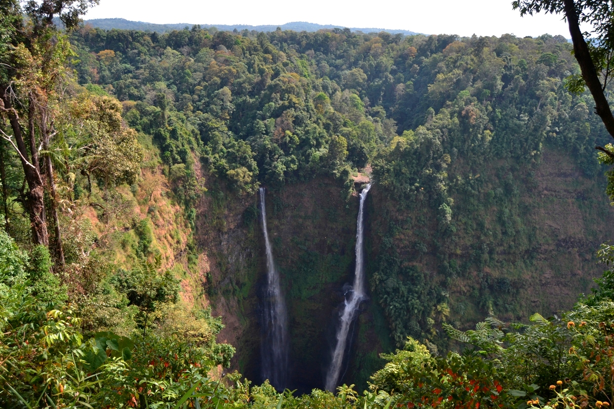 2019-12-laos-bolaven-plateau-dia-1-07-tad-fane
