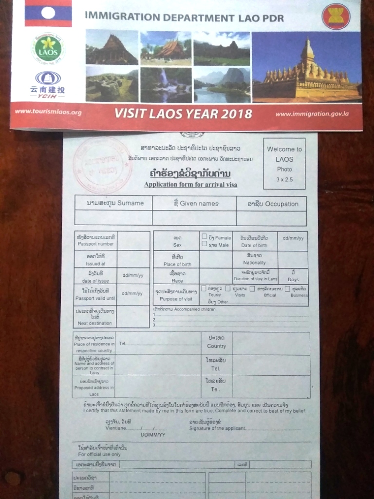 2019-12-laos-chiang-khong-houay-xai-paso-fronterizo-2