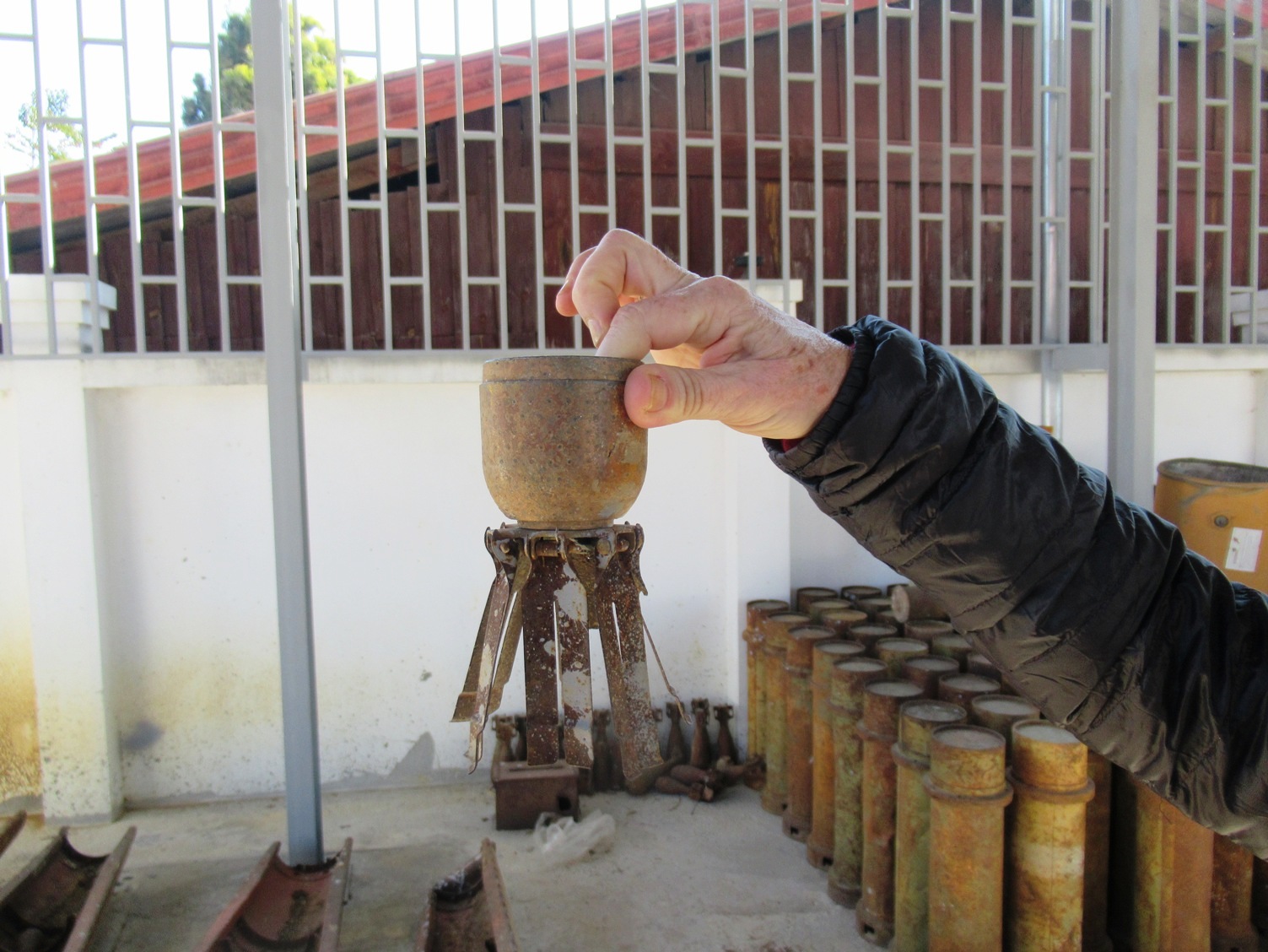 2019-12-laos-luang-phonsavan-xieng-khouang-centro-interpretacion-bombas-7