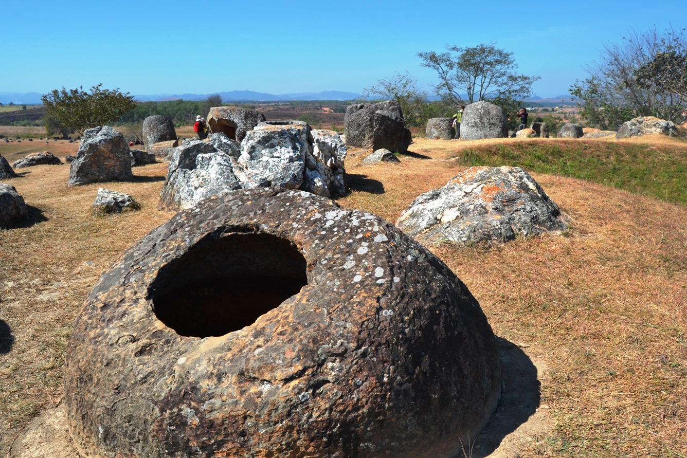 2019-12-laos-luang-phonsavan-xieng-khouang-plain-of-jars-sitio-1-04