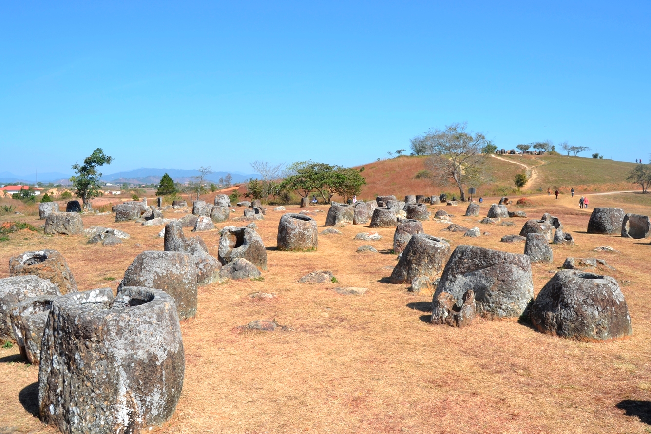 2019-12-laos-luang-phonsavan-xieng-khouang-plain-of-jars-sitio-1-13