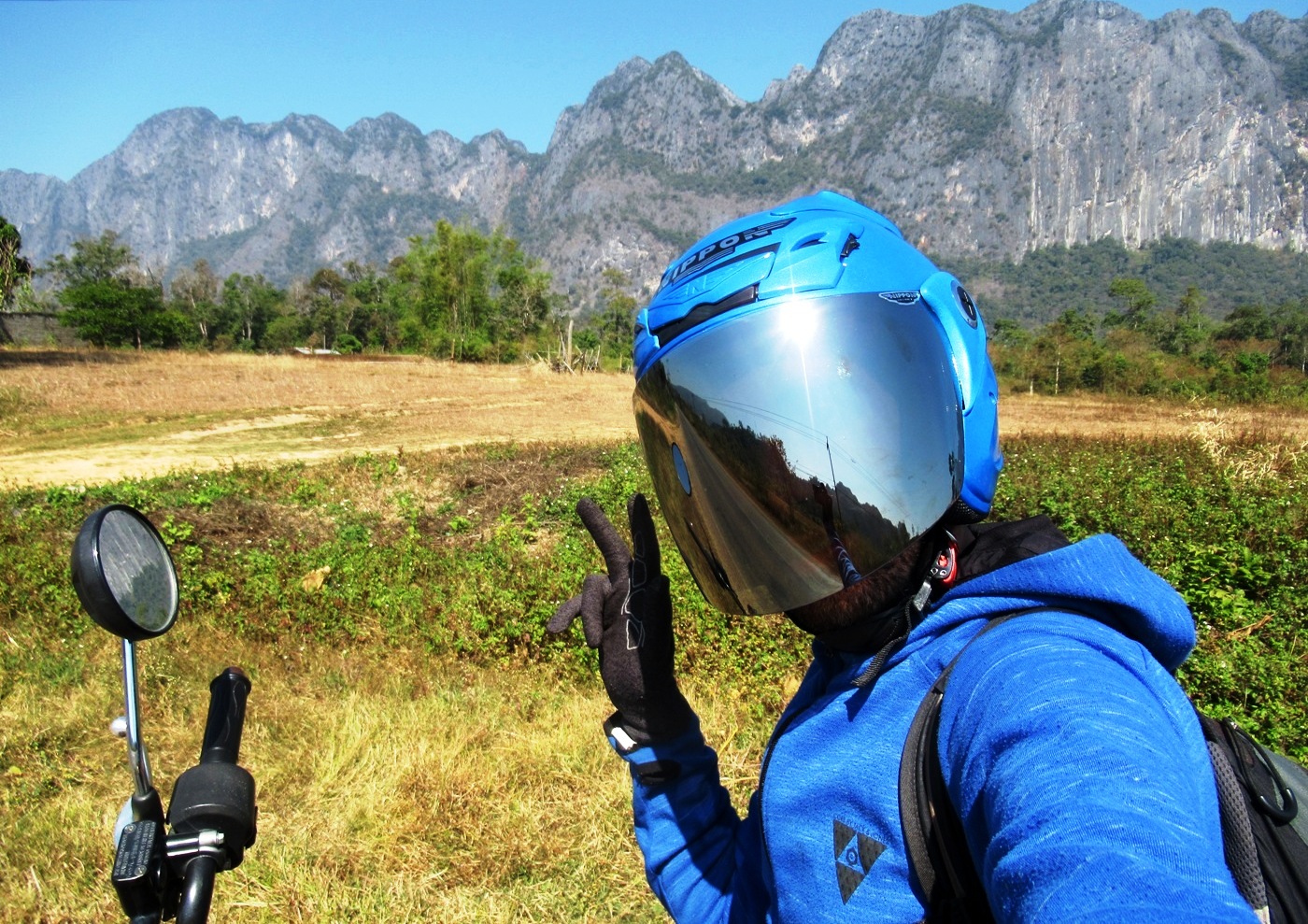 2019-12-laos-thakhek-loop-dia-2-09-carretera