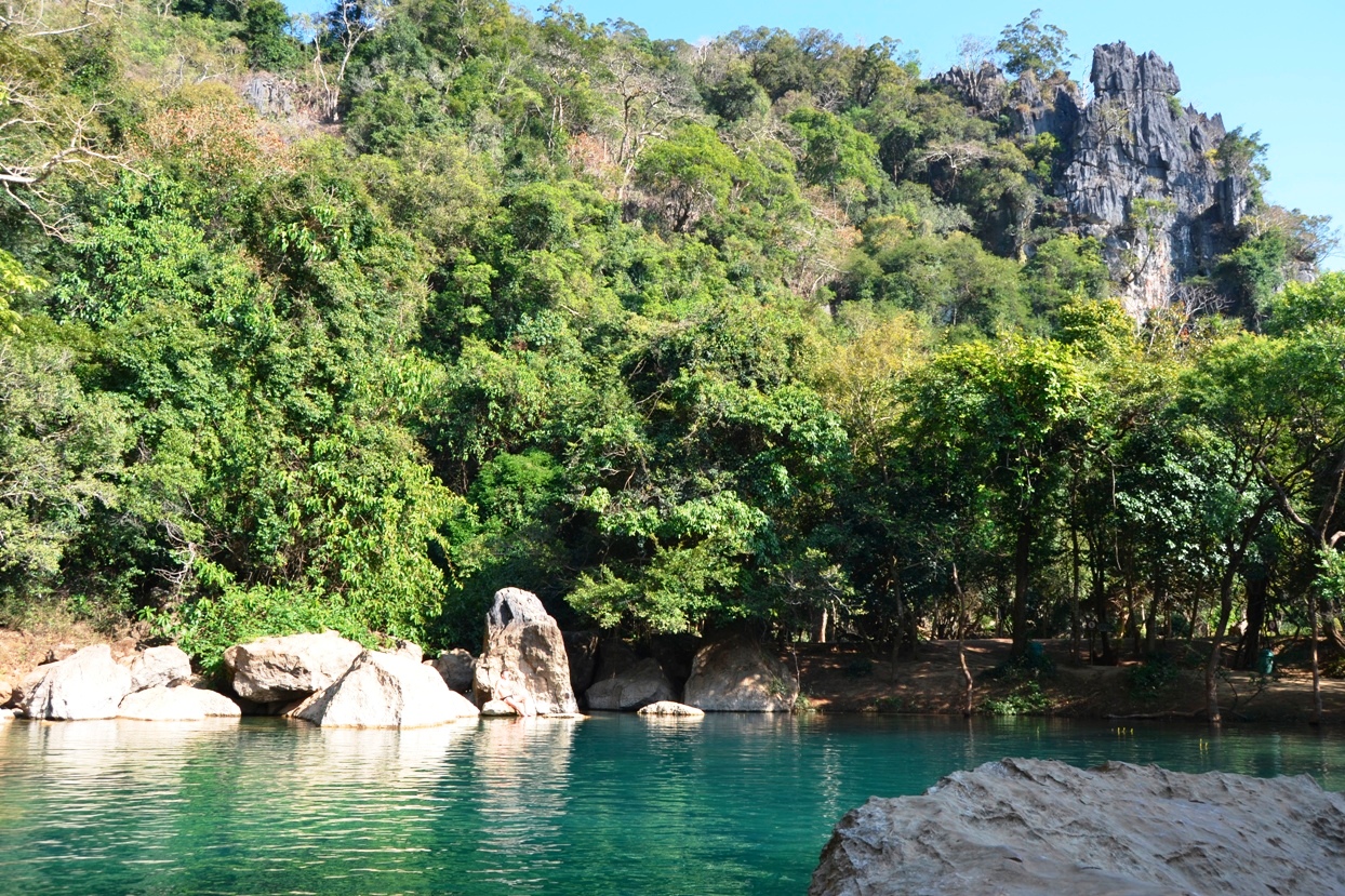 2019-12-laos-thakhek-loop-dia-2-20-cool-pool