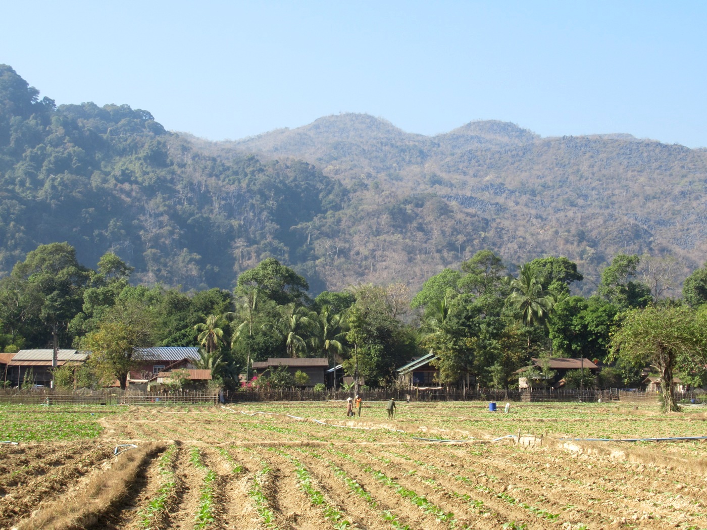 2019-12-laos-thakhek-loop-dia-4-03-carretera