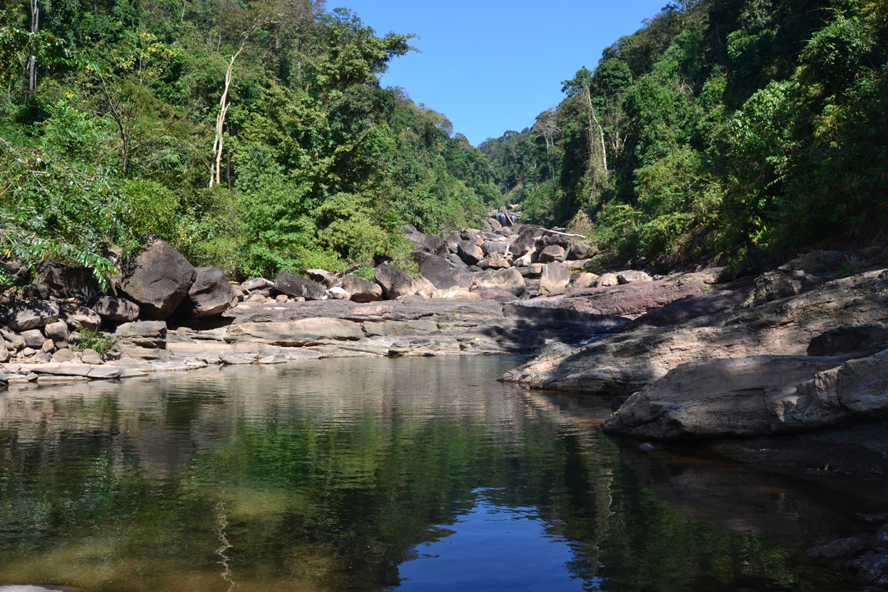 2019-12-laos-thakhek-loop-dia-5-11-cascada-song-sou