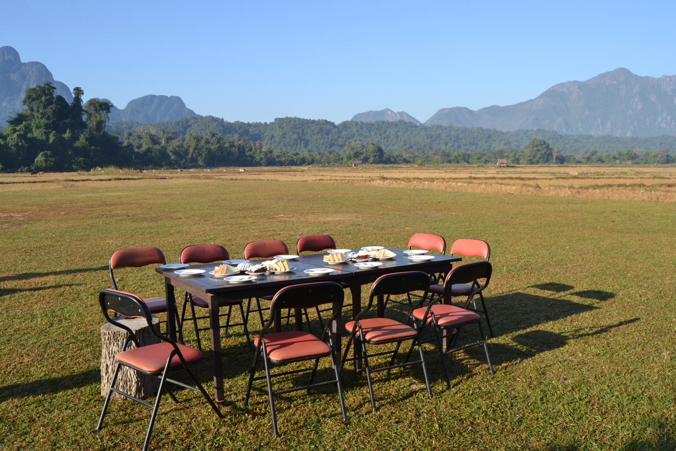 2019-12-laos-vang-vieng-globo-above-laos-25