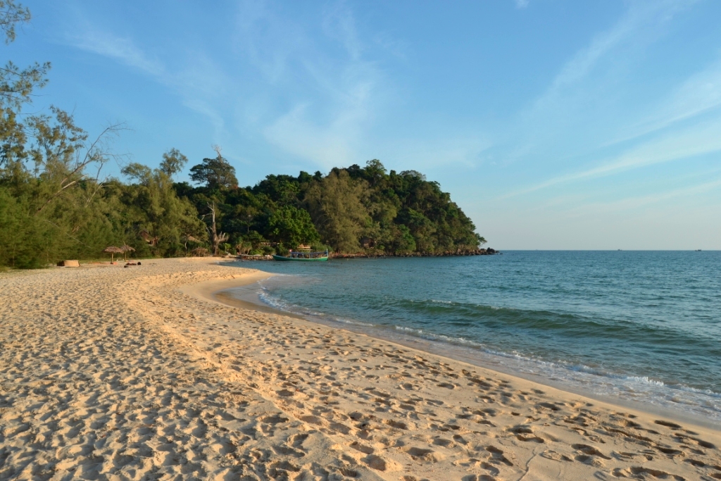 2020-01-camboya-koh-ta-kiev-kaktus-playa-04